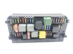 MERCEDES-BENZ F005V01064 F005V01024 F005V01303 F005V01025 F005V01202 F005V01063 F005V01059 Fuse box MERCEDES-BENZ E-CLASS Coupe (C207) (2009-2016) — thumbnail 2