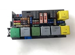 MERCEDES-BENZ 15444546 Fuse box MERCEDES-BENZ GL-CLASS (X164) (2006-2012) — thumbnail 2