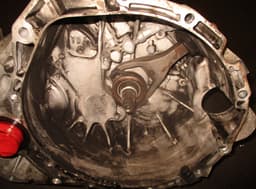 NISSAN Gearbox NISSAN X-TRAIL I (T30) (2001-2007) — thumbnail 2