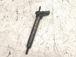 MERCEDES-BENZ Fuel Injector MERCEDES-BENZ CLS (C219) (2004-2010) — thumbnail 1