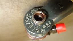 BMW 0445110212 Fuel Injector BMW 5 (E60, E61) (2003-2010) — thumbnail 3