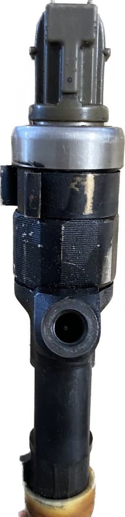 TOYOTA Fuel Injector TOYOTA AVENSIS (T220) (1997-2003) — thumbnail 4