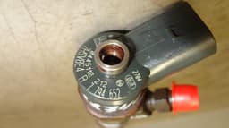 BMW 0445110212 Fuel Injector BMW 5 (E60, E61) (2003-2010) — thumbnail 3