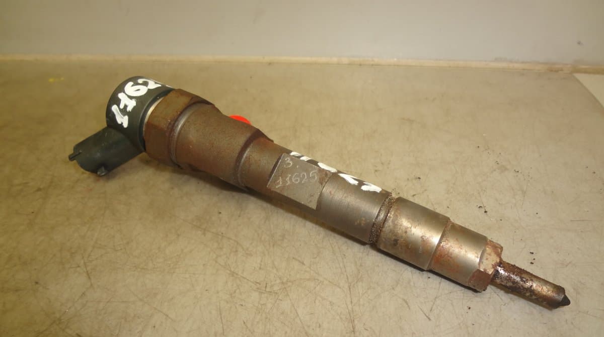 0445110021 Fuel Injector MITSUBISHI SPACE STAR (1998-2004)