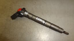 VW Fuel Injector VW PHAETON (3D) (2002-2016) — thumbnail 1