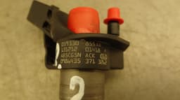 VW Fuel Injector VW PHAETON (3D) (2002-2016) — thumbnail 4