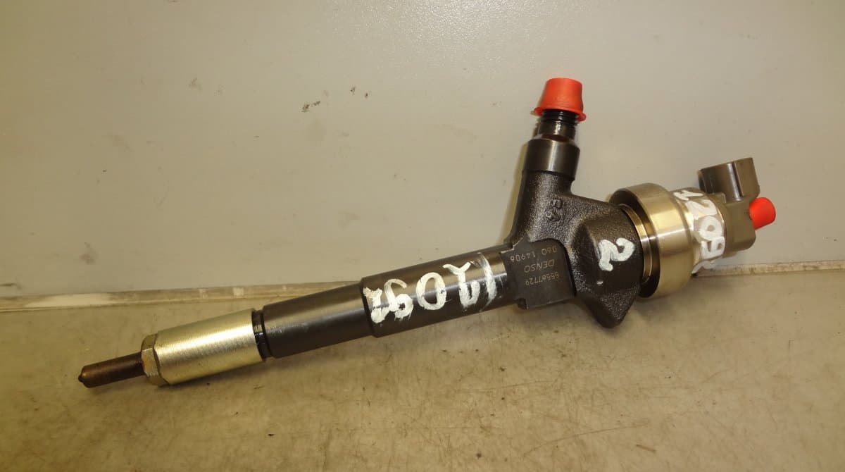 Fuel Injector OPEL ASTRA J (P10) (2009-2015)
