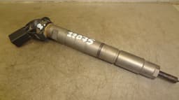 VW 0445116015 Fuel Injector VW TOUAREG I (7L) (2002-2010) — thumbnail 1