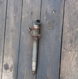 VOLVO Fuel Injector VOLVO S40 / V50 / C30 / C70 (MS, MW) (2004-2012) — thumbnail 1
