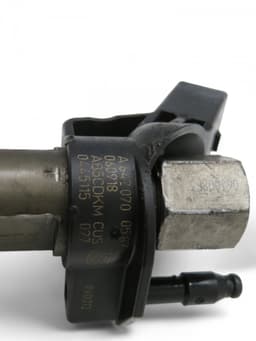 MERCEDES-BENZ A6420700587 A6420701987 A6420701387 Fuel Injector MERCEDES-BENZ R-CLASS (W251) (2006-2013) — thumbnail 2