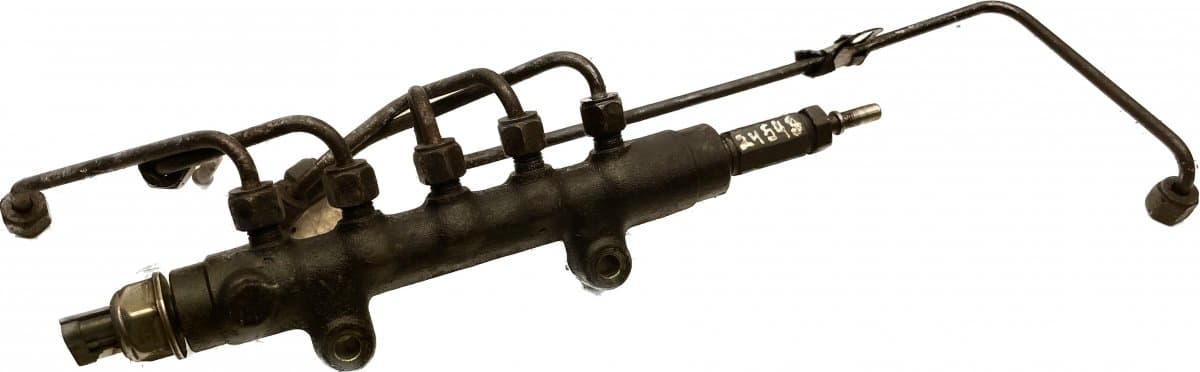 Fuel Distributor / fuel rail FORD TRANSIT III (2006-2013)