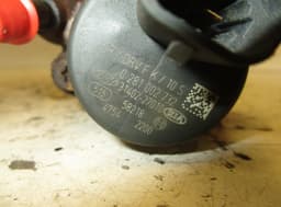 KIA 0445214075 Fuel Distributor / fuel rail KIA CARENS II (FJ) (2002-2006) — thumbnail 5