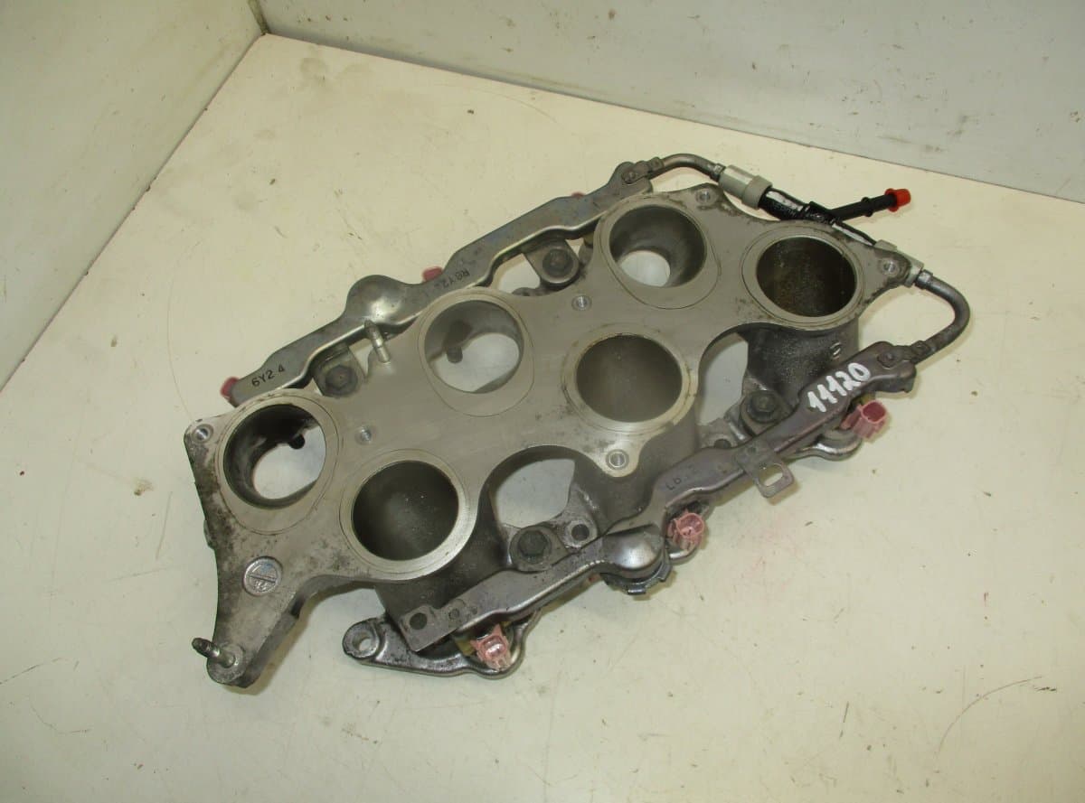 LEXUS Fuel Distributor / fuel rail LEXUS GS III (2005-2011)