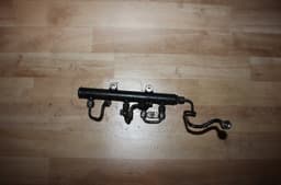 PEUGEOT Fuel Distributor / fuel rail PEUGEOT 407 (2004-2012) — thumbnail 3
