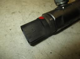 BMW 0445216031 0281002949 Fuel Distributor / fuel rail BMW 5 (F10, F11) (2010-2017) — thumbnail 3