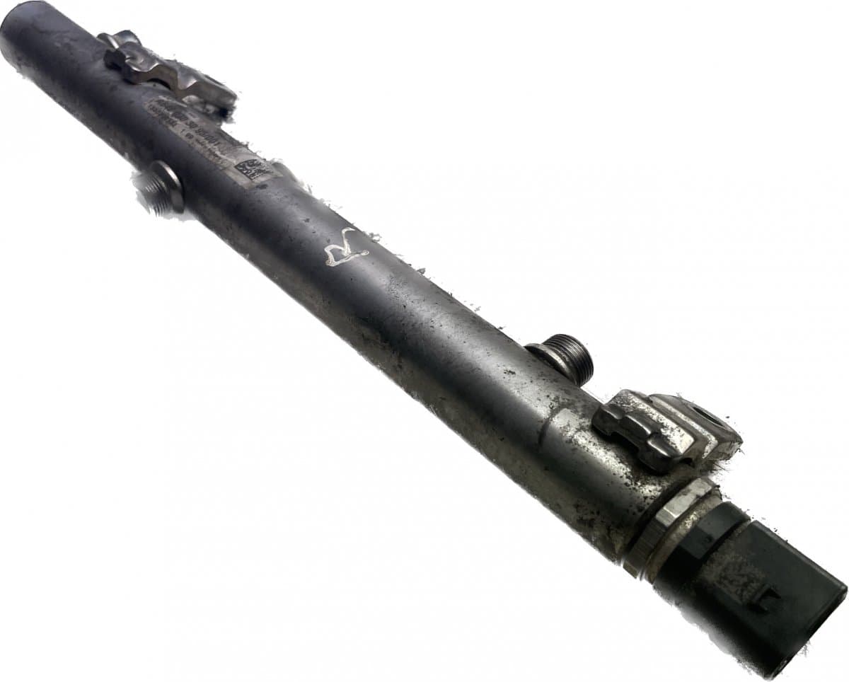 MERCEDES-BENZ Fuel Distributor / fuel rail MERCEDES-BENZ CLS (C218) (2011-2017)