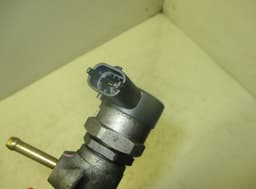 TOYOTA 0445214133 Fuel Distributor / fuel rail TOYOTA YARIS II (XP90) (2005-2013) — thumbnail 3