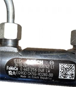 LAND ROVER 0445216048 CK5Q9D280BB Fuel Distributor / fuel rail LAND ROVER RANGE ROVER SPORT II (L494) (2013-2022) — thumbnail 4