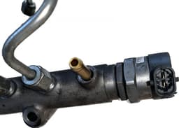 VOLVO Fuel Distributor / fuel rail VOLVO XC90 I (2002-2014) — thumbnail 3