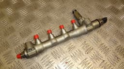 OPEL Fuel Distributor / fuel rail OPEL ASTRA J (P10) (2009-2015) — thumbnail 2