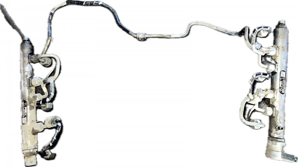LAND ROVER Fuel Distributor / fuel rail LAND ROVER RANGE ROVER SPORT II (L494) (2013-2022)