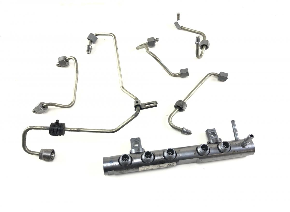 LR139723 Fuel Distributor / fuel rail LAND ROVER EVOQUE II (L551) (2018-)