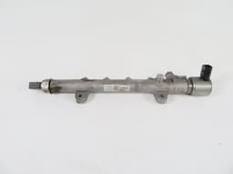 MERCEDES-BENZ A6510700495 A6510700700 Fuel Distributor / fuel rail MERCEDES-BENZ SPRINTER (906) (2006-2018) — thumbnail 1