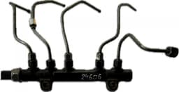 VOLVO Fuel Distributor / fuel rail VOLVO V40 (2012-2019) — thumbnail 1