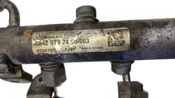 MERCEDES-BENZ Fuel Distributor / fuel rail MERCEDES-BENZ C-CLASS (W204) (2007-2013) — thumbnail 2