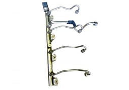 BMW Fuel Distributor / fuel rail BMW 7 (F01, F02) (2008-2016) — thumbnail 1