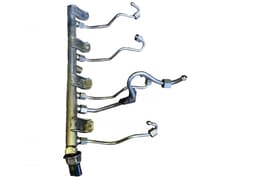 BMW Fuel Distributor / fuel rail BMW 7 (F01, F02) (2008-2016) — thumbnail 4