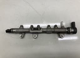 BMW 0445214315 851415402 Fuel Distributor / fuel rail BMW 2 Active Tourer (F45, F46) (2013-2021) — thumbnail 2