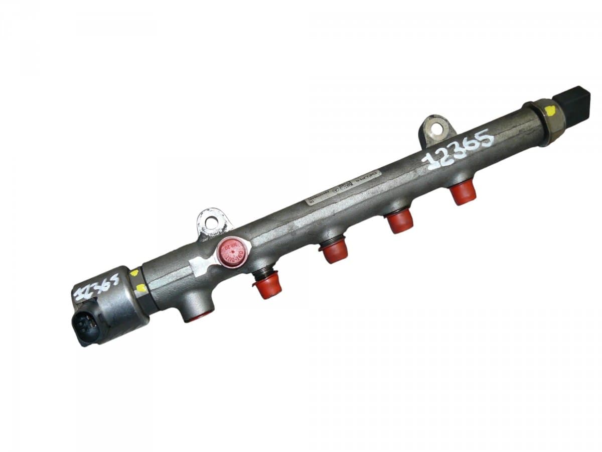 MERCEDES-BENZ Fuel Distributor / fuel rail MERCEDES-BENZ E-CLASS (W212) (2009-2016)