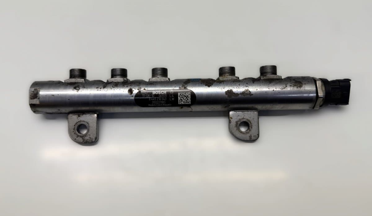 JEEP 35022118G 0445216043 Fuel Distributor / fuel rail JEEP GRAND CHEROKEE IV (WK, WK2) (2010-2021)