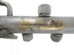 MERCEDES-BENZ A6420700695 A6420700495 Fuel Distributor / fuel rail MERCEDES-BENZ E-CLASS (W211) (2002-2009) — thumbnail 4