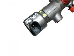 MERCEDES-BENZ Fuel Distributor / fuel rail MERCEDES-BENZ E-CLASS (W212) (2009-2016) — thumbnail 4