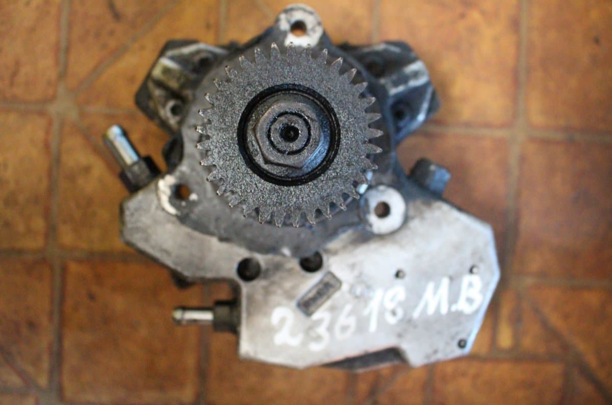 MERCEDES-BENZ A6420100844 Fuel injection pump, diesel MERCEDES-BENZ S-CLASS (W221) (2005-2013)