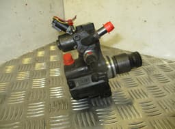 MERCEDES-BENZ 9424A020A Fuel injection pump, diesel MERCEDES-BENZ E-CLASS (W212) (2009-2016) — thumbnail 2