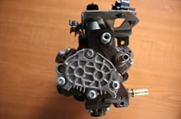 PEUGEOT 9656300380A Fuel injection pump, diesel PEUGEOT PARTNER I (5F) (1996-2008) — thumbnail 3