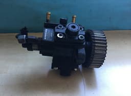 OPEL Fuel injection pump, diesel OPEL VECTRA C (2002-2010) — thumbnail 1