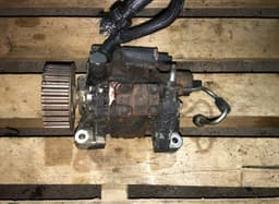 RENAULT Fuel injection pump, diesel RENAULT CLIO III / THALIA (2005-2012) — thumbnail 2