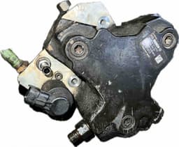 VOLVO 0445010111 36001127 Fuel injection pump, diesel VOLVO V70 II / XC70 I (P80) (2000-2007) — thumbnail 3