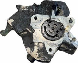 VOLVO 0445010111 36001127 Fuel injection pump, diesel VOLVO V70 II / XC70 I (P80) (2000-2007) — thumbnail 1