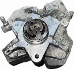 VOLVO Fuel injection pump, diesel VOLVO V70 III (BW) (2007-2016) — thumbnail 1