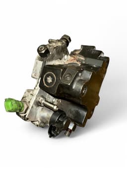 VOLVO 30756125 0445010111 8692521 31303475 36001127 Fuel injection pump, diesel VOLVO S80 II (AS) (2006-2016) — thumbnail 3