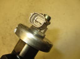 MAZDA 13H50A Fuel Injector MAZDA 6 (GG, GY) (2002-2007) — thumbnail 4