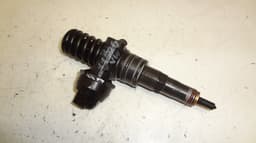 VW 0414720220 0414720217 0414720270 Fuel Injector VW TOUAREG I (7L) (2002-2010) — thumbnail 1