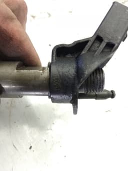 MERCEDES-BENZ Fuel Injector MERCEDES-BENZ E-CLASS (W212) (2009-2016) — thumbnail 3