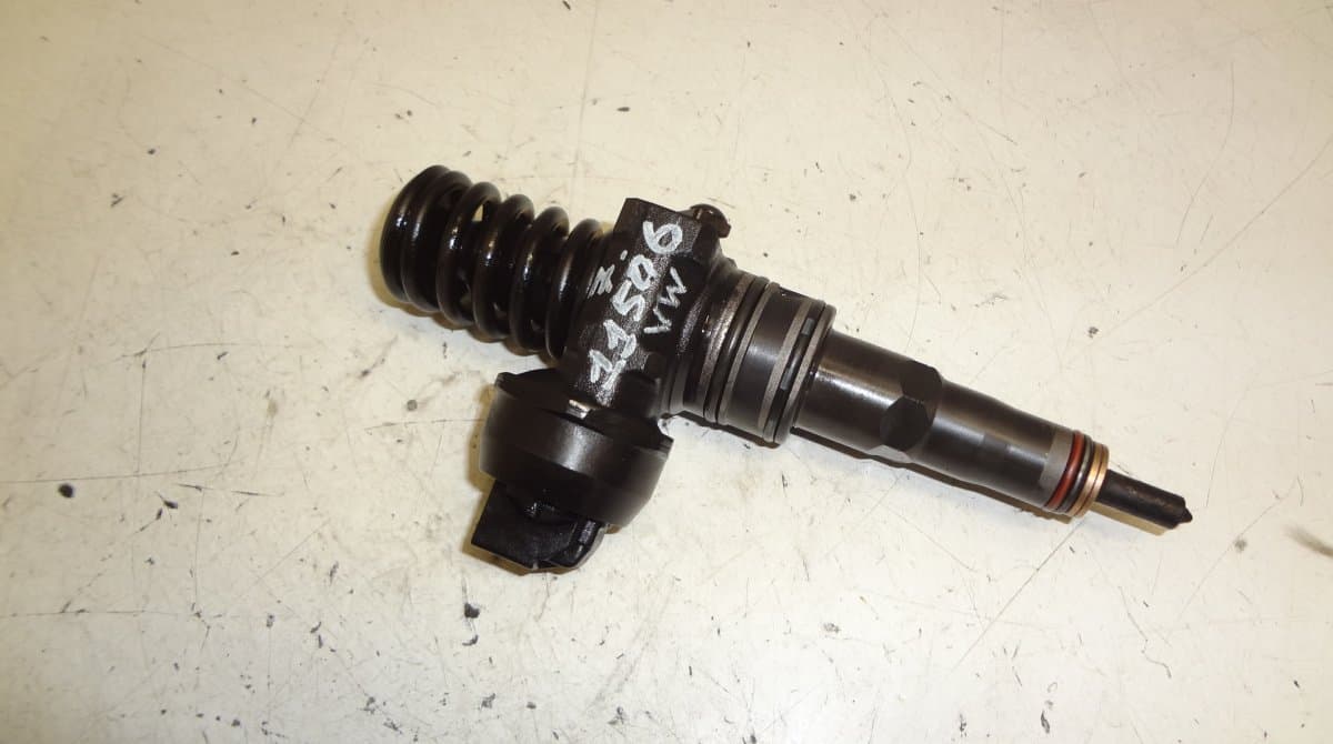 0414720220 0414720217 0414720270 Fuel Injector VW TOUAREG I (7L) (2002-2010)