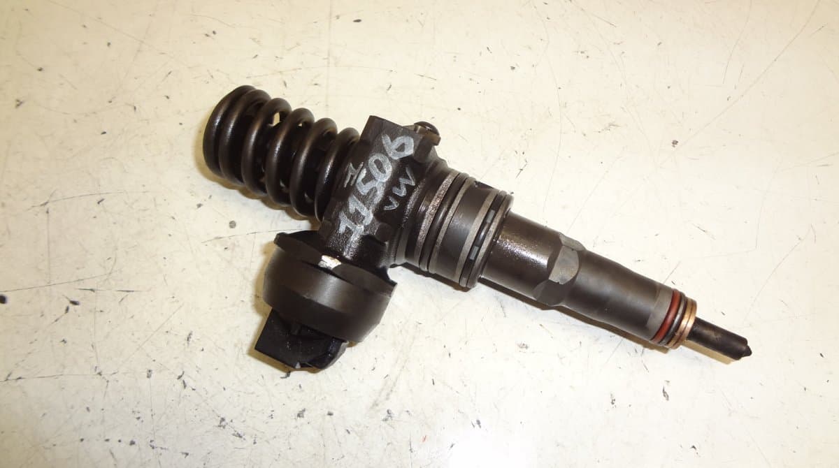 VW 0414720220 0414720217 0414720270 0986441565 Fuel Injector VW TOUAREG I (7L) (2002-2010)